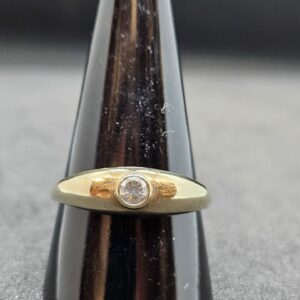 Gold Solitaire Ring