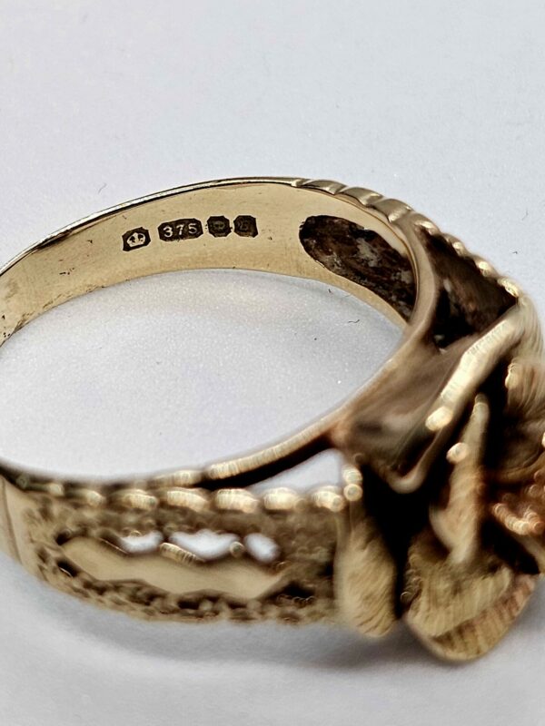 Rose cast Gold Ring - Image 4