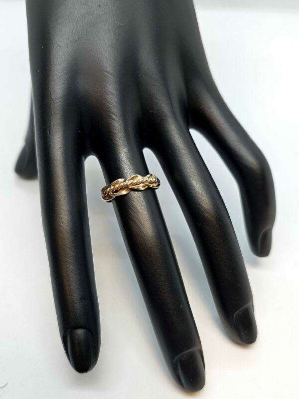 Gold Celtic Rope Ring - Image 2