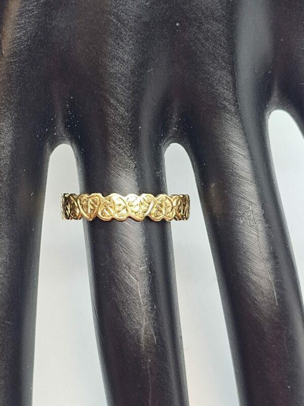 22ct Gold Band - Image 4