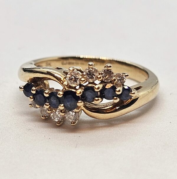 Diamond and Sapphire Dress Ring - Image 3