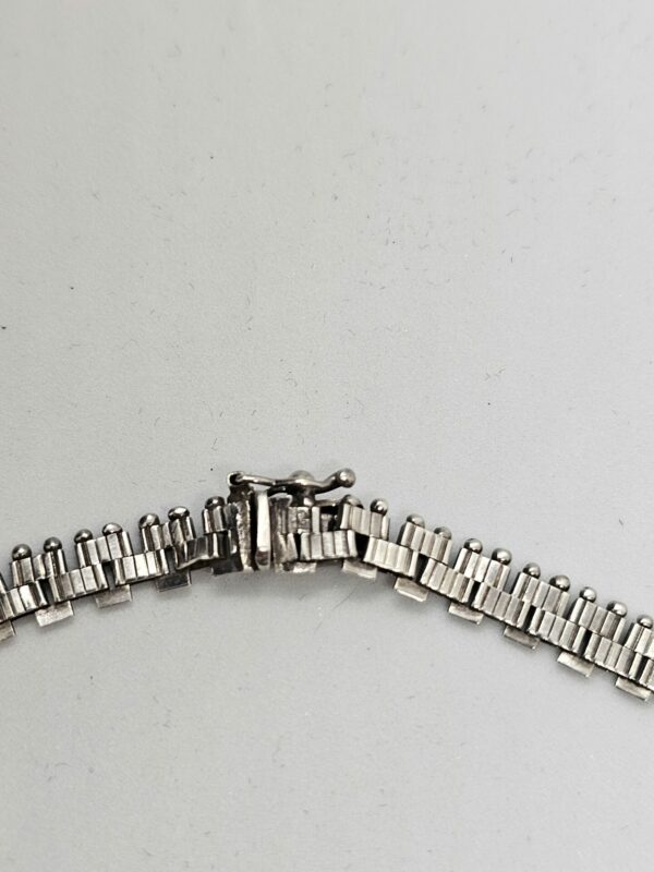 Silver Graduated Necklace - Image 4