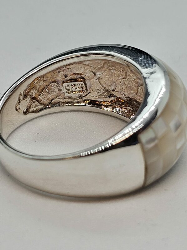 Mother of pearl mosaic Silver Ring - Image 5