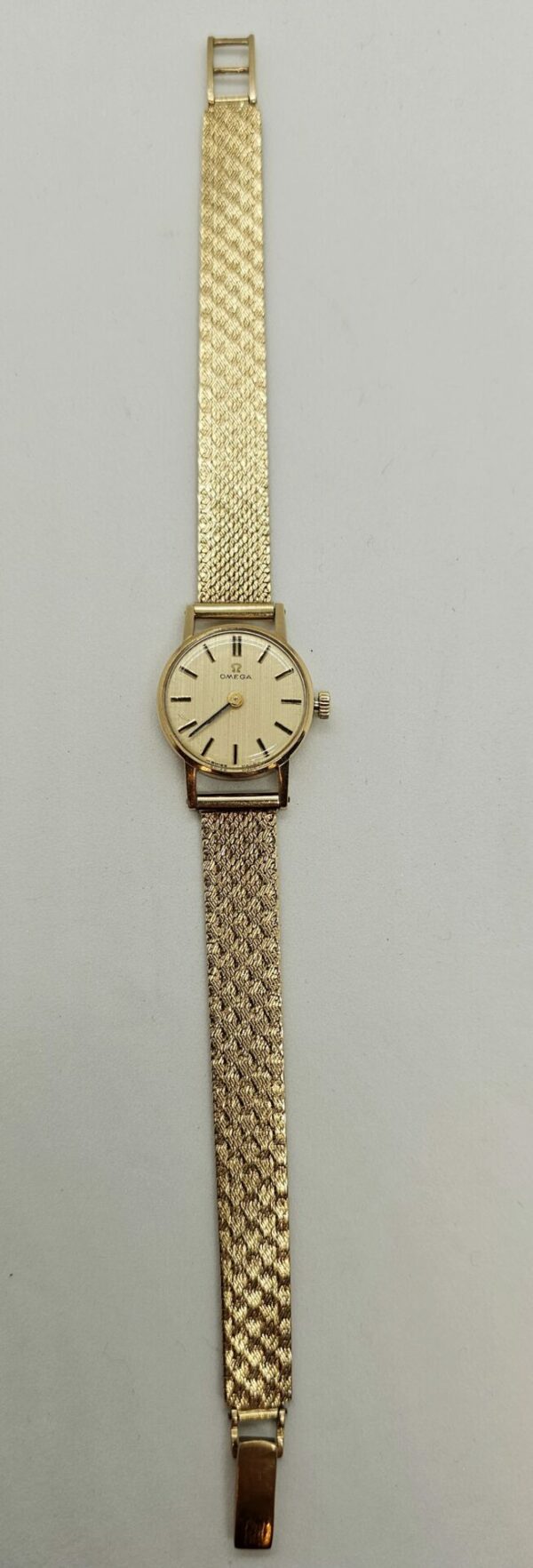 Ladies Omega 9ct Gold vintage Watch - Image 6