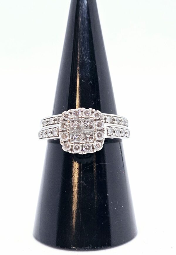Engagement and Wedding Ring set - Image 6