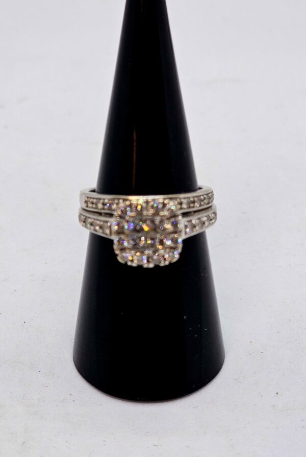 Engagement and Wedding Ring set - Image 8