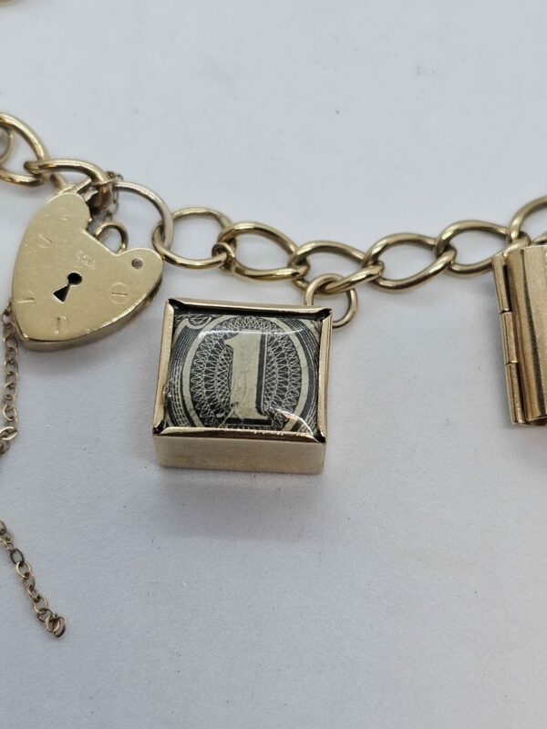 9ct Gold Charm Bracelet - Image 12