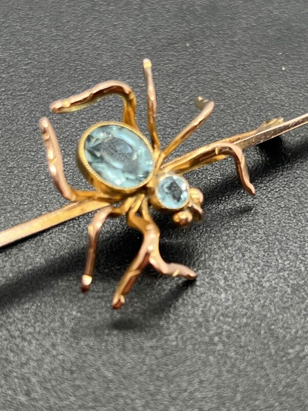 Antique spider brooch 9ct gold