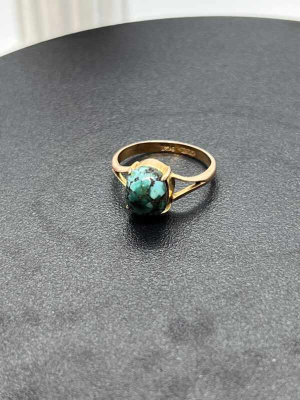 9ct gold and turquoise ladies ring - Image 3