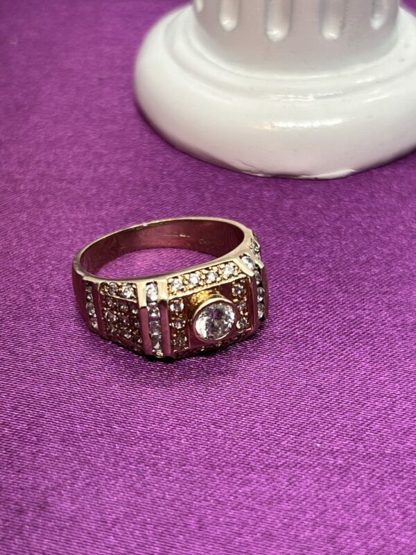 9ct gold cz set unisex ring size X+ - Image 3