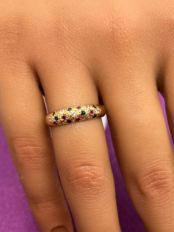18ct gold gem set band