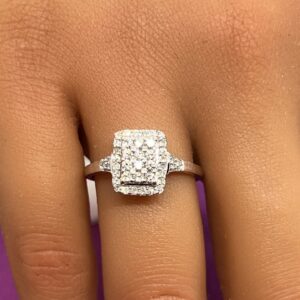 9ct gold and diamond ladies ring