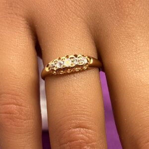 18ct gold diamond ring vintage