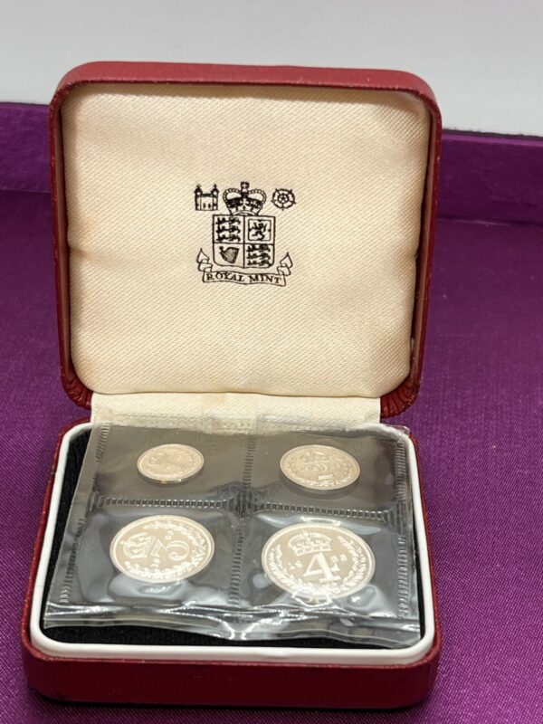1983 Maundy money set perfect - Image 5