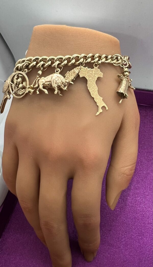 Vintage 9ct gold plus 14 and 18ct gold charm bracelet - Image 2