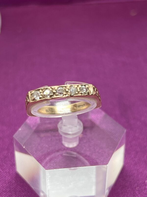 9ct gold and diamond ring vintage - Image 4