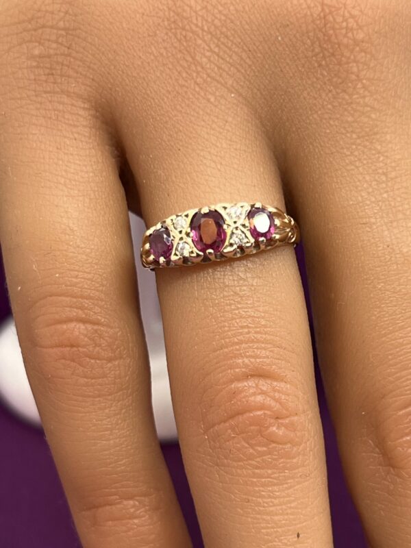 Vintage ruby and diamond set ladies ring