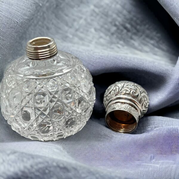Victorian cut glass silver mounted scent bottle - Image 5