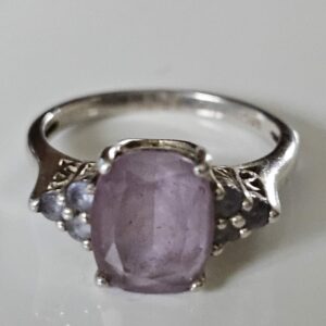 Silver pale Purple stone ring