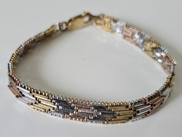 Silver Bricked Arrow tri-colour Bracelet