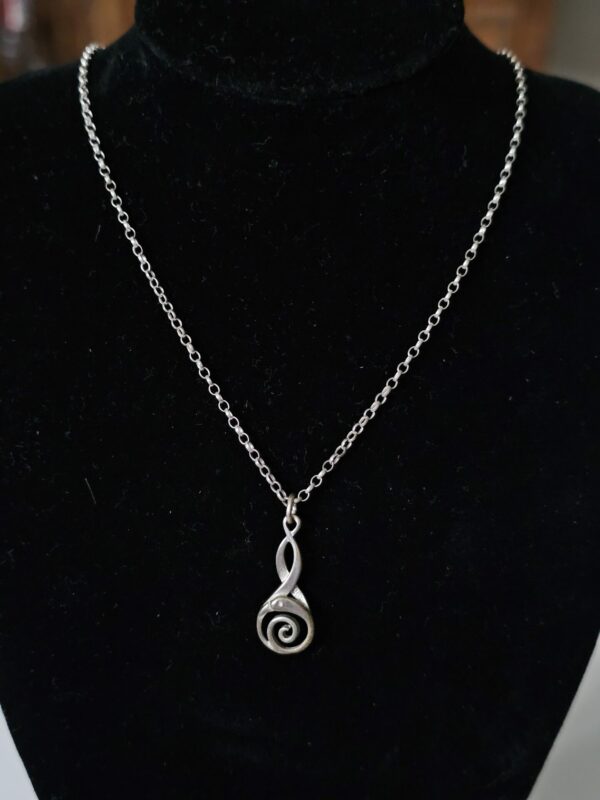 Silver Necklace Treble Clef style pendant