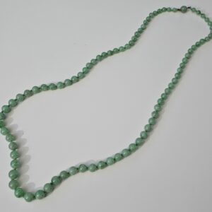 Jade bead necklace