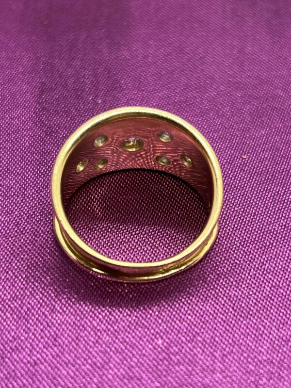18ct gold and diamond Seven Sisters ring - Image 4
