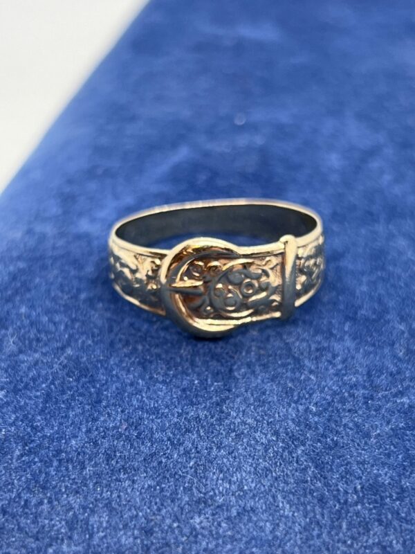 Unisex 9ct gold buckle ring - Image 2