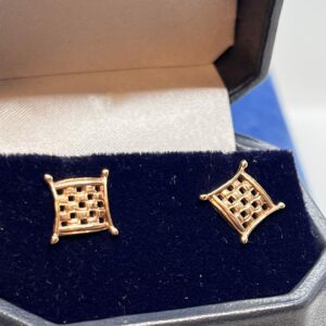 Ola gorie 9ct gold earrings