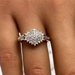 9ct gold diamond cluster ladies ring