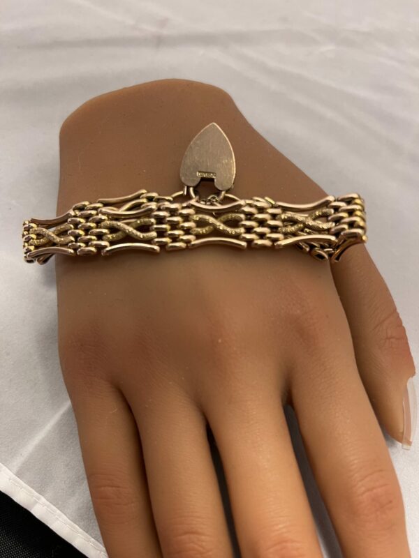 Vintage 9ct gold gate bracelet - Image 3