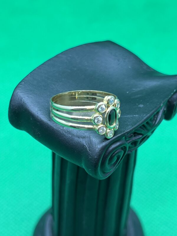 18ct gold London blue topaz and cz ring - Image 5
