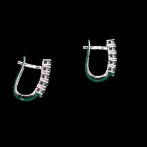 18ct white gold cz set snap earrings