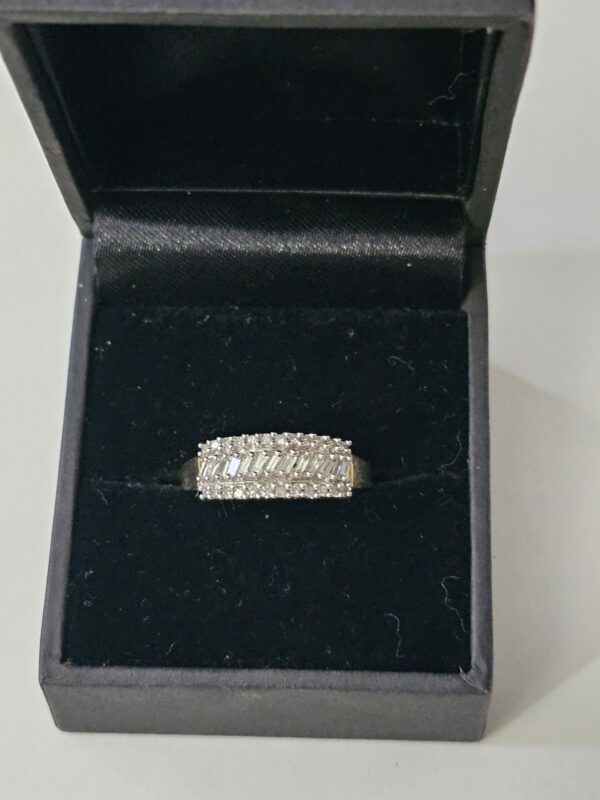 Vari-cut Diamond Ring 9ct gold - Image 2