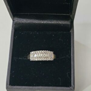 Vari-cut Diamond Ring 9ct gold