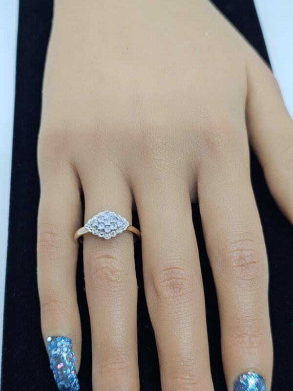 9ct gold Diamond and Amethyst Marquise Cluster Ring - Image 2