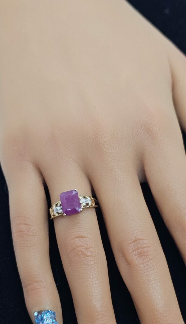 9ct gold Vintage Ruby and Diamond Ring - Image 3