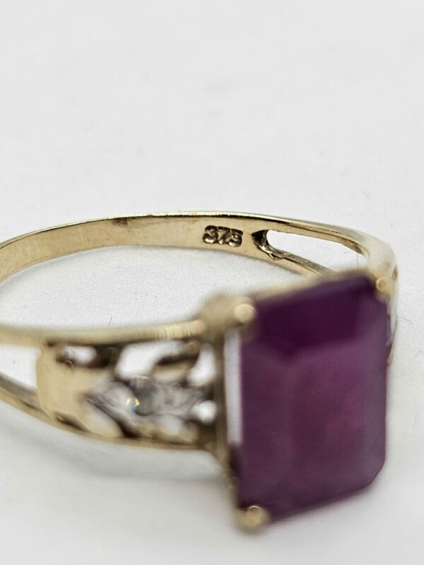 9ct gold Vintage Ruby and Diamond Ring - Image 4