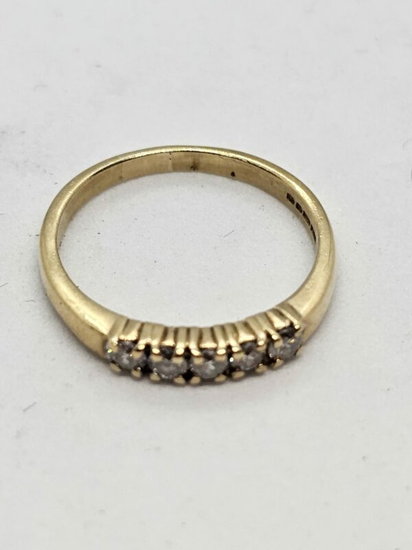 9ct gold 5-stone Diamond Eternity Ring - Image 3