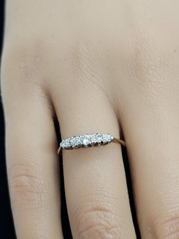 18ct gold Diamond set ladies Ring - Image 5