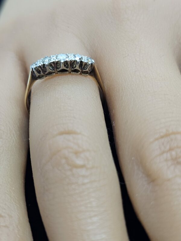 18ct gold Diamond set ladies Ring - Image 3
