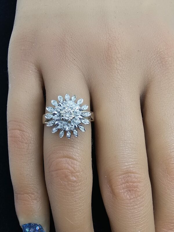 9ct gold Natural Flower Cluster Diamond Ring - Image 5