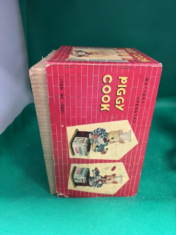 1950s tin plate piggy cook toy - Image 7