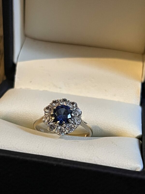 9ct gold sapphire and cz ladies dress ring