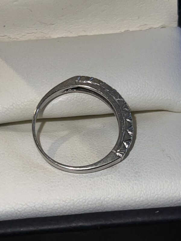 9ct white gold diamond and sapphire half eternity ring - Image 3