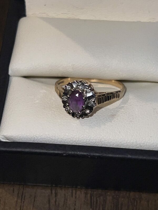 9ct gold amethyst and diamond ladies dress ring