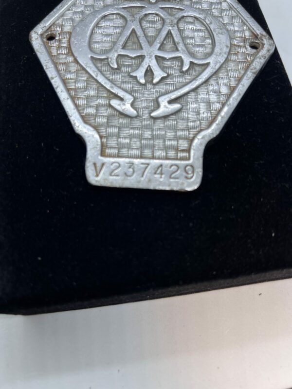 Vintage commercial AA badge emblem - Image 3