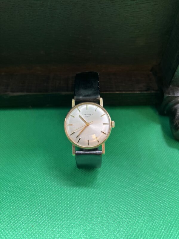 9ct gold gents long ones dress watch - Image 2