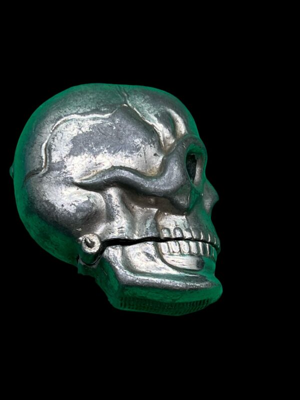 Unusual chrome plated skull Vesta case - Image 3