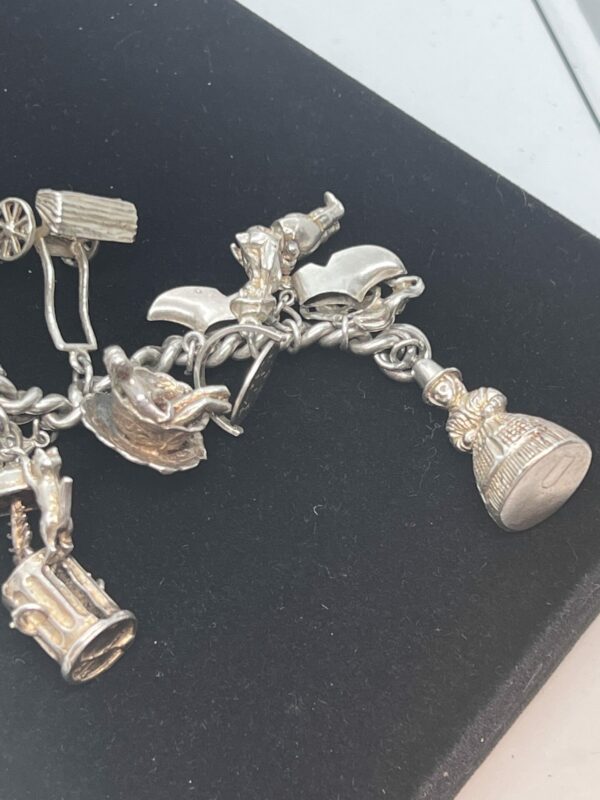Silver vintage charm bracelet - Image 2
